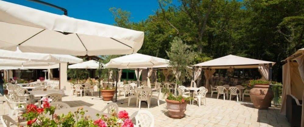 Glamping Village Orlando In Chianti Volpaia 外观 照片